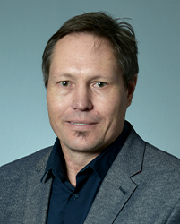Dr H Coetzee